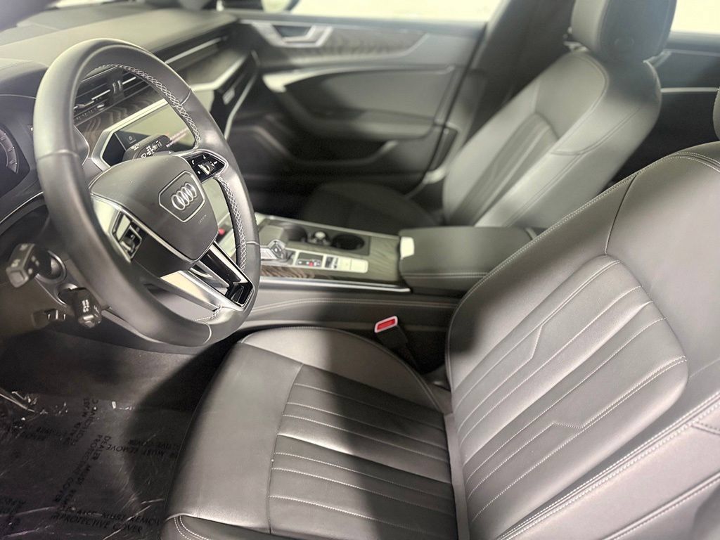 Used 2021 Audi A7 e Premium Plus w/ Interior Protection Package AWD/4WD image 18