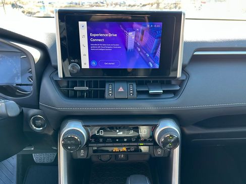 Used 2024 Toyota RAV4 XLE Premium image 28