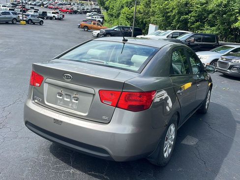 Used 2010 Kia Forte EX FWD image 5