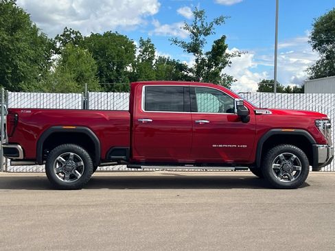 New 2026 GMC Sierra 2500 SLT w/ SLT Premium Package AWD/4WD image 3