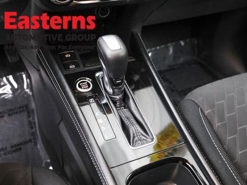 Used 2023 Nissan Kicks SV image 13