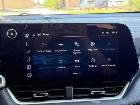 Used 2025 Chevrolet Equinox LT FWD image 21