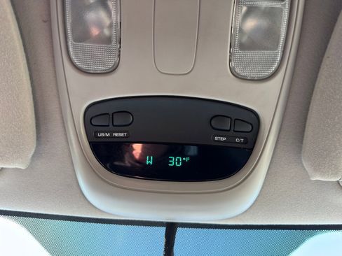 Used 2005 Dodge Ram 2500 Truck SLT w/ Quad Cab Big Horn Value Group image 26