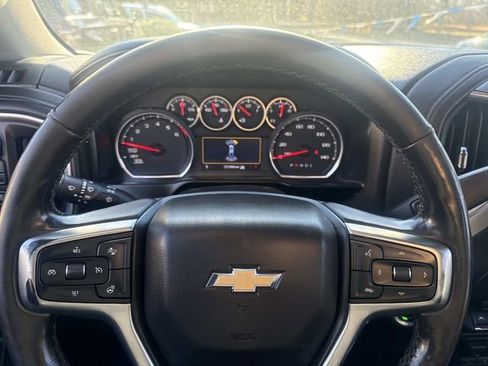 Used 2020 Chevrolet Silverado 1500 LTZ w/ LTZ Premium Package image 31