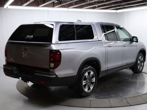 Used 2019 Honda Ridgeline RTL-T image 7