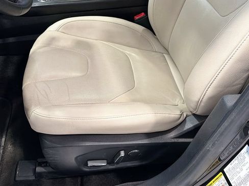 Used 2018 Ford Fusion Titanium AWD/4WD image 18