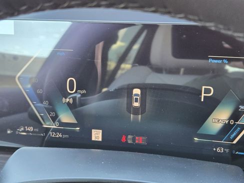 New 2026 BMW X5 xDrive50e w/ Premium Package image 18