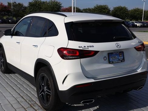 Used 2022 Mercedes-Benz GLA 250 4MATIC image 3