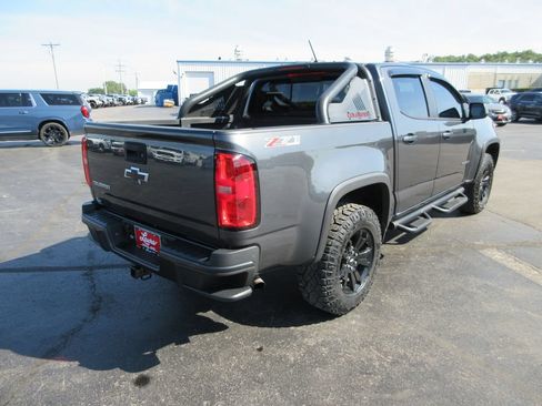 Used 2016 Chevrolet Colorado Z71 AWD/4WD image 4