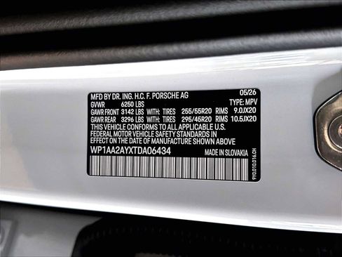 New 2026 Porsche Cayenne AWD/4WD image 31