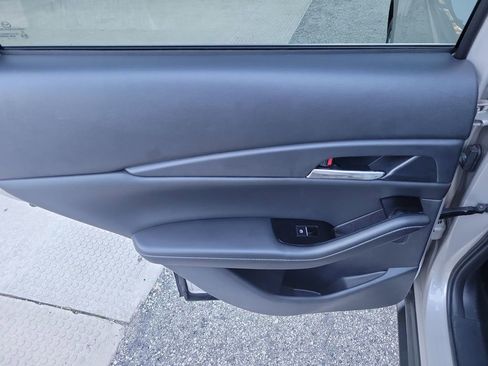 Certified 2024 MAZDA CX-30 AWD 2.5 S w/ Preferred Package image 12