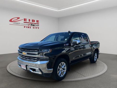 Used 2022 Chevrolet Silverado 1500 LTZ w/ LTZ Convenience Package II AWD/4WD image 1