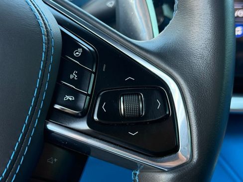 Used 2022 Chevrolet Corvette Stingray Premium Conv w/ Z51 Performance Package image 27