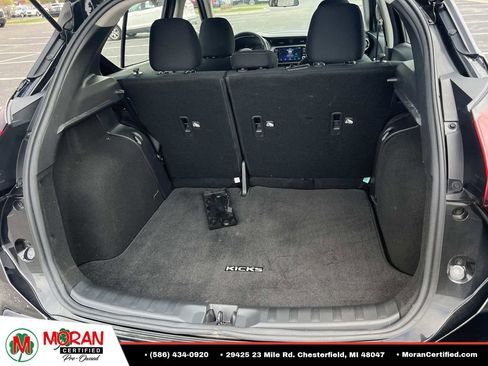 Used 2024 Nissan Kicks SV FWD image 11