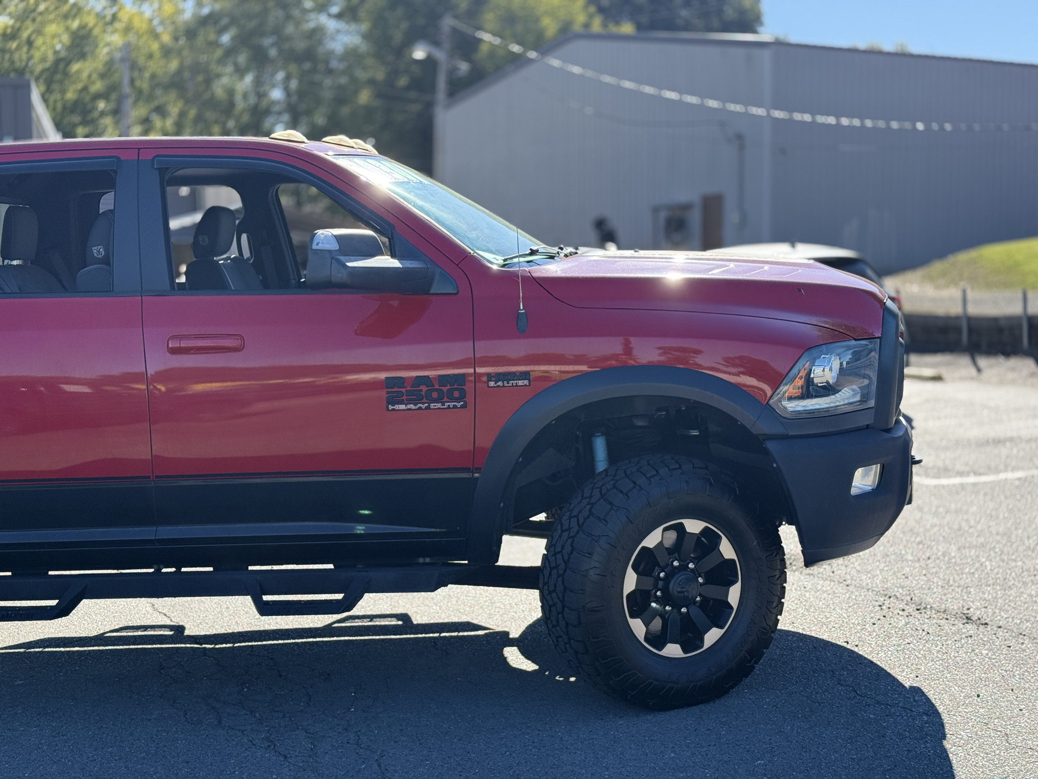 Used 2018 RAM 2500 Power Wagon w/ Luxury Group AWD/4WD image 11