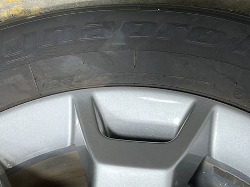 Used 2020 Nissan Frontier SV image 23