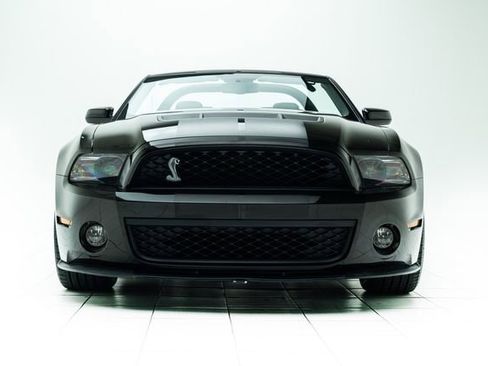 Used 2012 Ford Mustang Shelby GT500 w/ Electronics Pkg RWD image 6