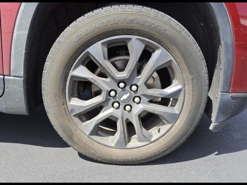 Used 2019 Chevrolet Traverse RS AWD/4WD image 21