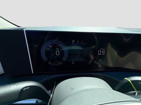 New 2026 Hyundai Santa Fe SE image 38