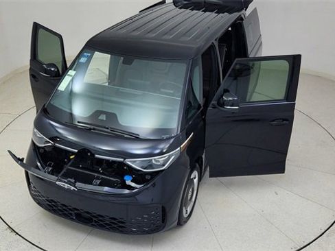 Used 2025 Volkswagen ID. Buzz Pro S image 79