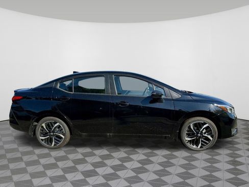 Used 2025 Nissan Versa SR w/ Trunk Package FWD image 2