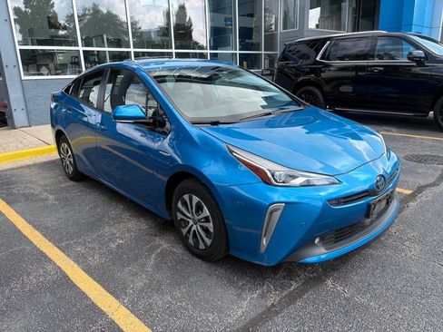 Used 2019 Toyota Prius XLE AWD/4WD image 1