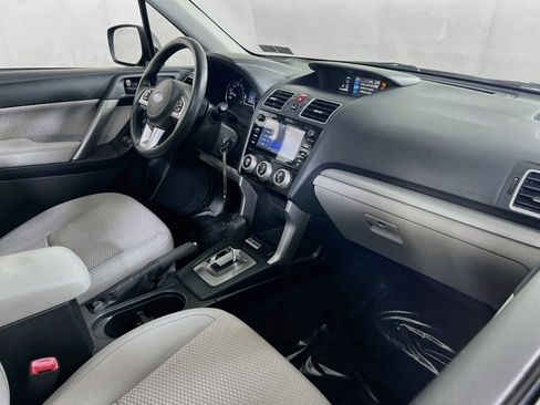 Used 2018 Subaru Forester 2.5i Premium AWD/4WD image 28