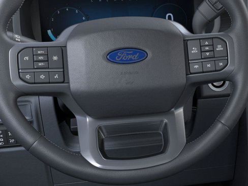 New 2026 Ford F150 XLT w/ FX4 Off-Road Package AWD/4WD image 12