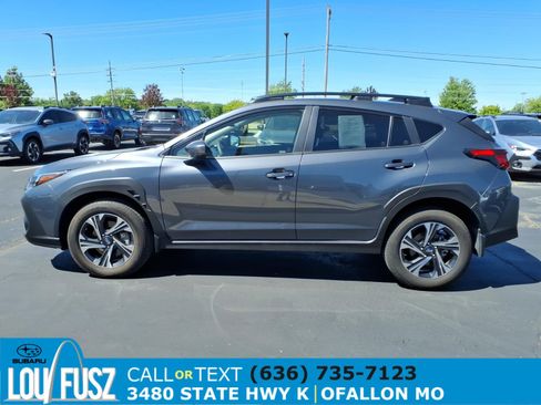 Used 2024 Subaru Crosstrek 2.0i Premium AWD/4WD image 4