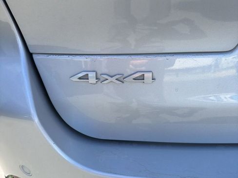 Used 2024 Jeep Grand Cherokee L Limited w/ Luxury Tech Group II image 11