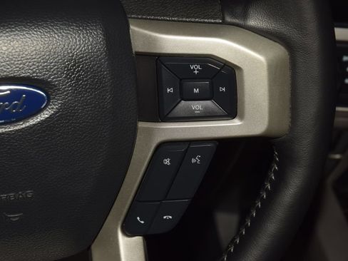Used 2022 Ford F350 Lariat w/ Lariat Ultimate Package AWD/4WD image 37