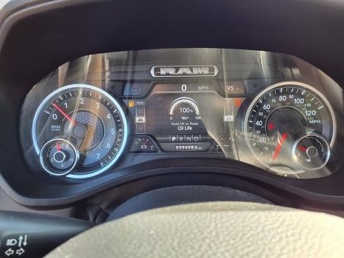 Used 2019 RAM 1500 Big Horn AWD/4WD image 20