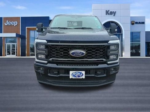 Used 2024 Ford F250 XL w/ STX Appearance Package AWD/4WD image 9