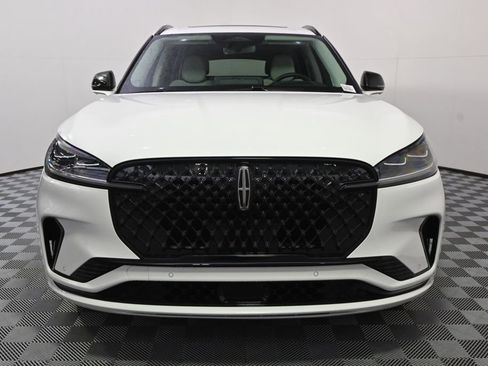 New 2026 Lincoln Aviator Reserve AWD/4WD image 10