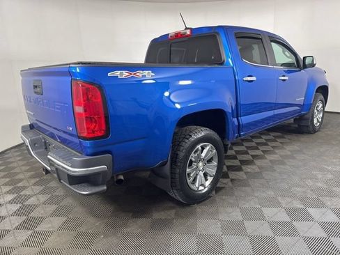 Used 2021 Chevrolet Colorado LT w/ LT Convenience Package AWD/4WD image 3
