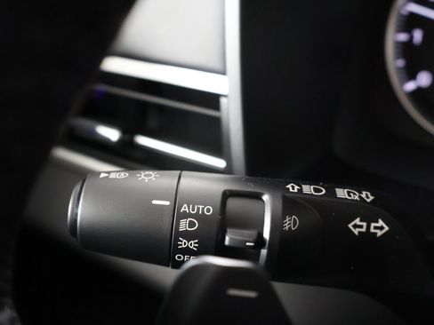 New 2026 Mitsubishi Outlander SE image 43