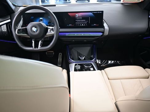 Used 2025 BMW X3 xDrive30i image 38