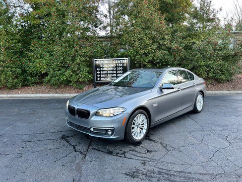 Used 2016 BMW 528i Sedan image 3