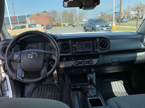 Used 2021 Toyota Tacoma SR RWD image 14