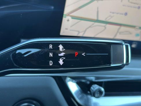 New 2025 Cadillac Lyriq Luxury image 23