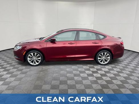 Used 2015 Chrysler 200 S FWD image 2