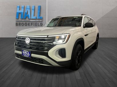 New 2026 Volkswagen Atlas Peak Edition