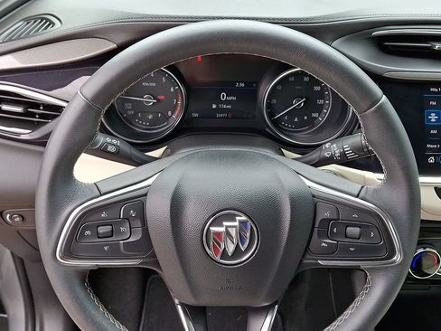 Used 2023 Buick Encore GX Preferred w/ Cold Weather Comfort Package FWD image 19