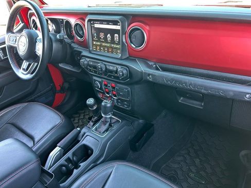 Used 2021 Jeep Wrangler Unlimited Rubicon AWD/4WD image 13