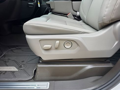 New 2026 Chevrolet Silverado 3500 LTZ AWD/4WD image 19