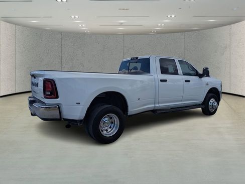 Used 2025 RAM 3500 Tradesman image 3