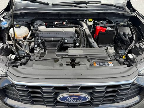 Used 2023 Ford Escape ST-Line Select AWD/4WD image 39