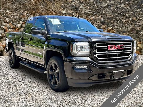 Used 2017 GMC Sierra 1500 4x4 Double Cab w/ Elevation Edition image 9