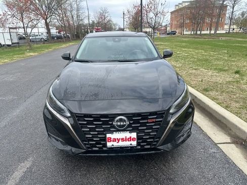 Used 2023 Nissan Altima 2.5 SR image 4