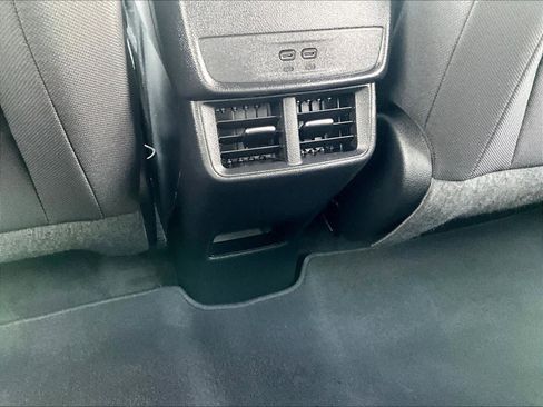 Used 2026 GMC Terrain Elevation image 28